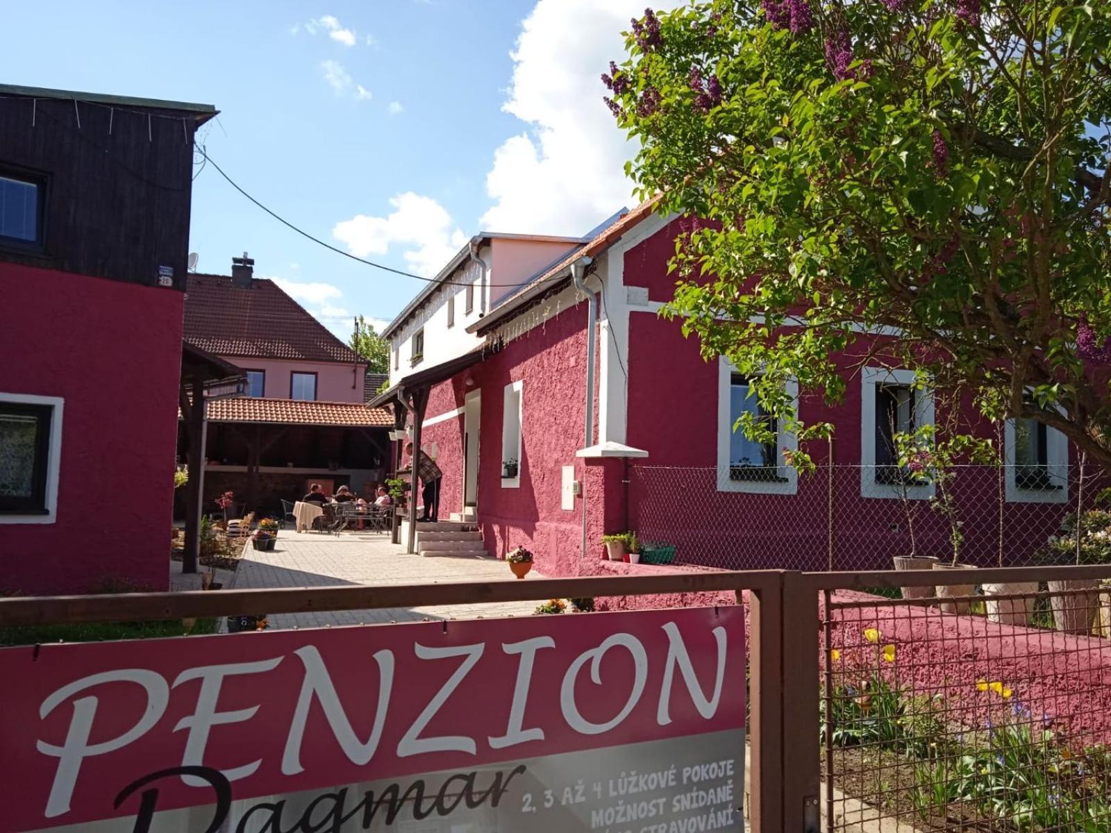 Penzion Dagmar Kokasice Eksteriør bilde